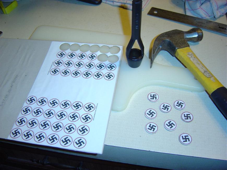 Nazi roundels creation-sm.JPG