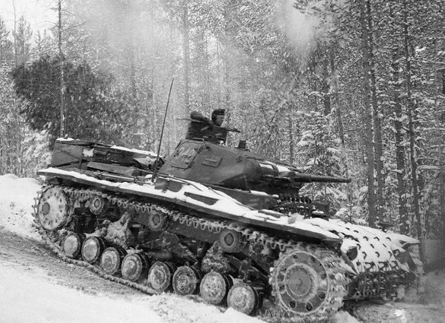 panzer 3 russia.jpg
