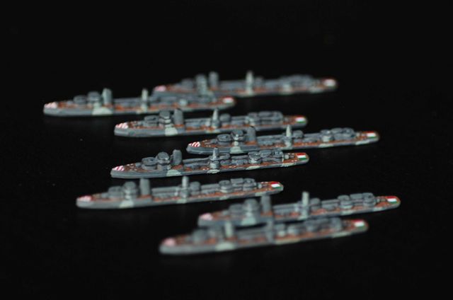 Italian destroyers sideview.jpg