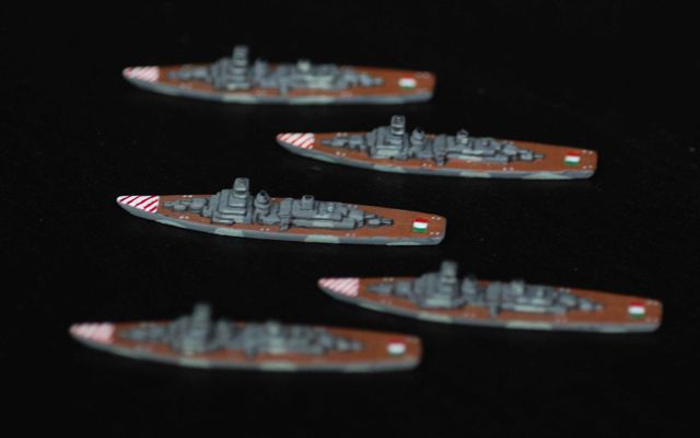 Italian Cruiser sideview.jpg